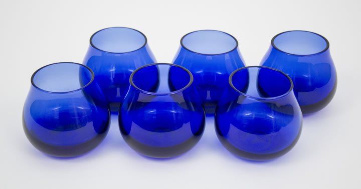 blue glasses for olive oil tasting