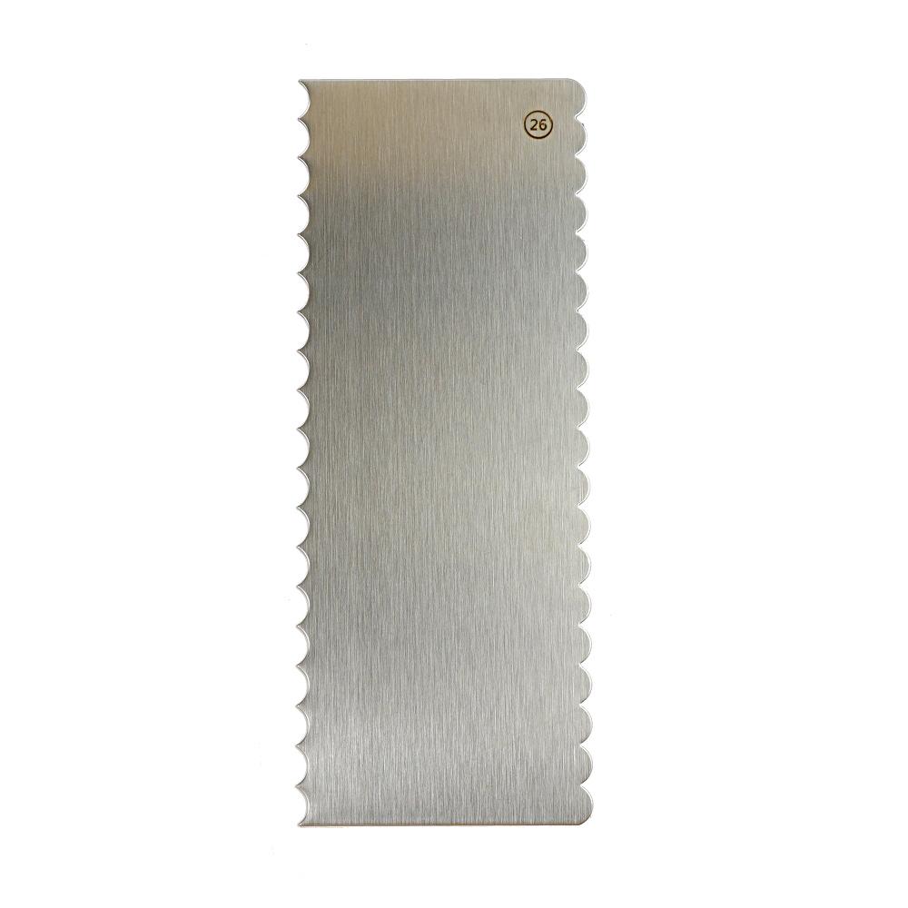 Scalloped Edge Cake Scraper Medium - 1 ct Artigee