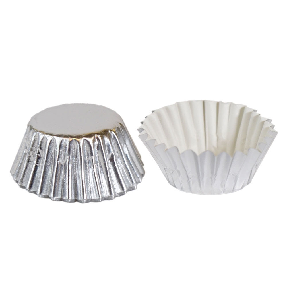 Candy Cups Foil Liner Silver 25mmx17mm 900 pc Artigee